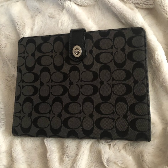 NWOT Coach Tablet Case - Picture 6 of 9